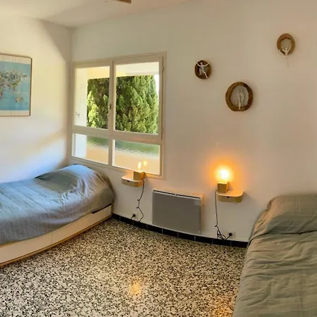 Apartment T3 A 300m Avec Piscine Tennis